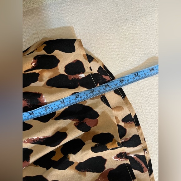 NWT Grey Lab Long-Sleeved Blouse - Women's Large Tan Black Brown - Leopard Print - Picture 10 of 12